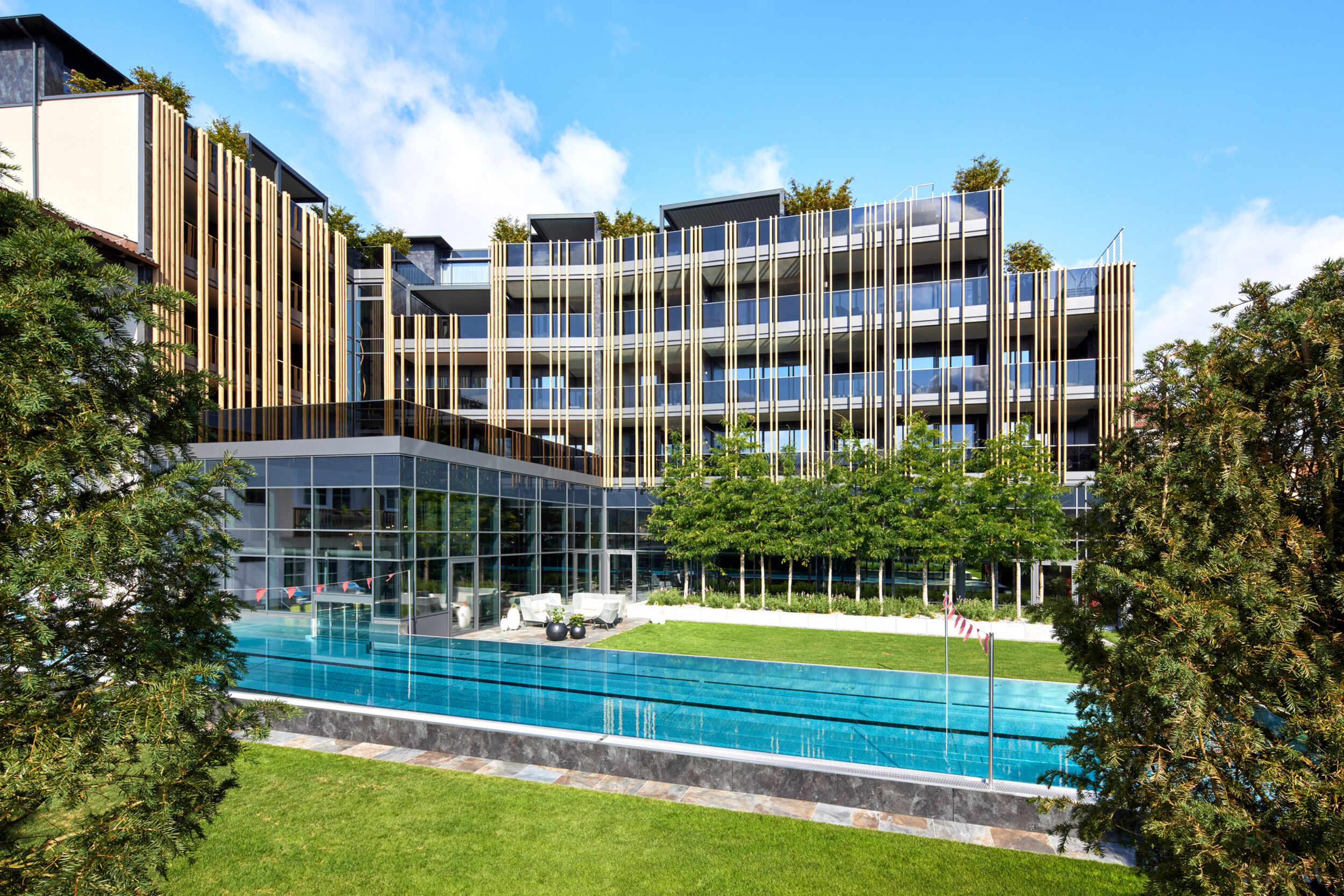 Sport-Pool mit Gegenstromanalge und Zeitmesstechnik im Hotel Jagdhof Bayerischer Wald